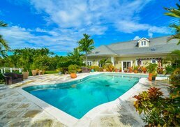 Nassau accommodation Caribbean villas for sale in Nassau apartments to buy in Nassau holiday homes to buy in Nassau